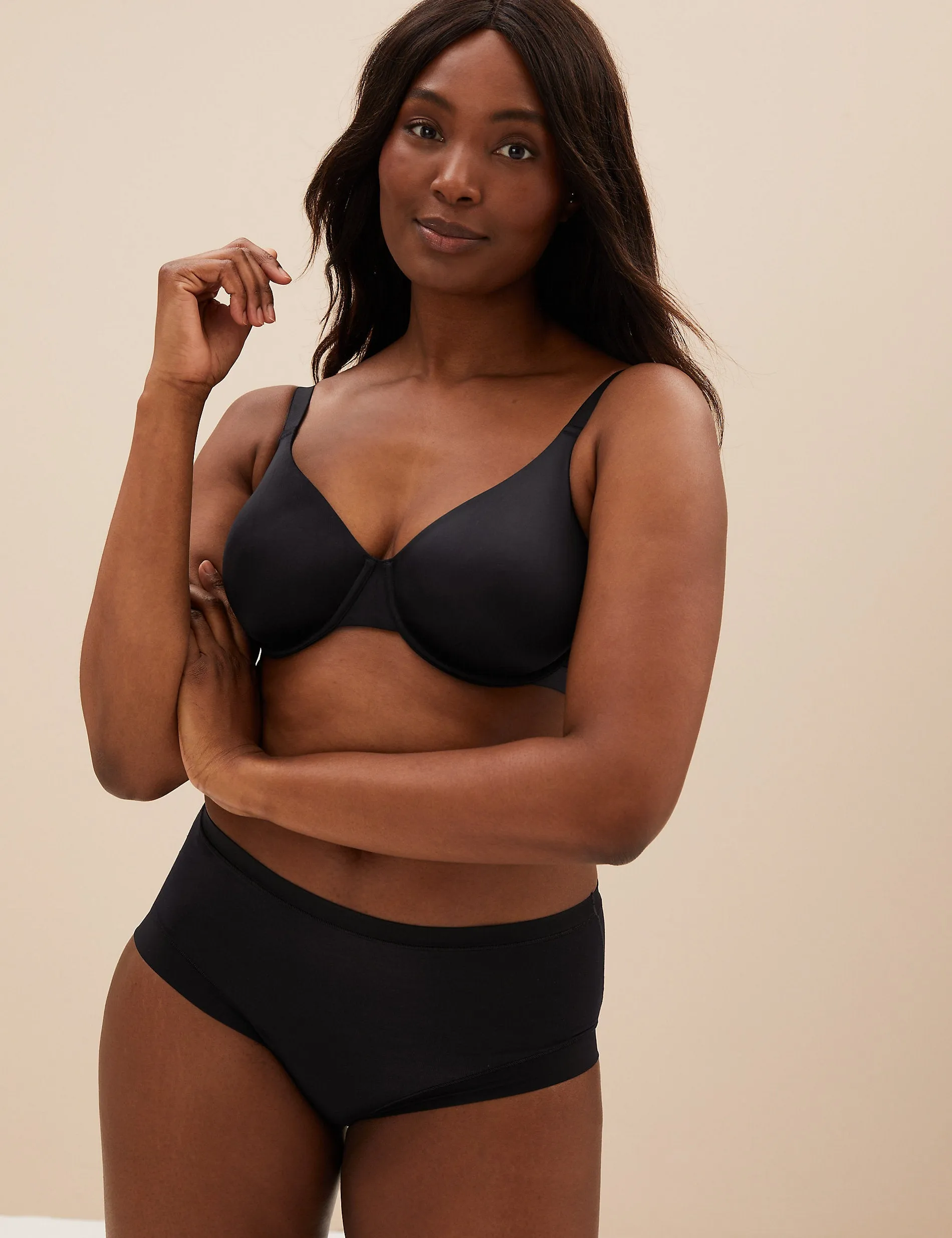 3 Set A-E Marks & Spencer Full Cup Underwire Bras, Black Mix