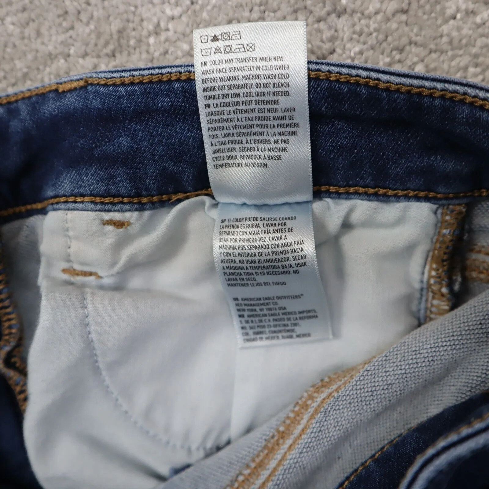 American Eagle Outfitters Women Next Level Stretch Jeans Mid Rise Blue Size 2Reg