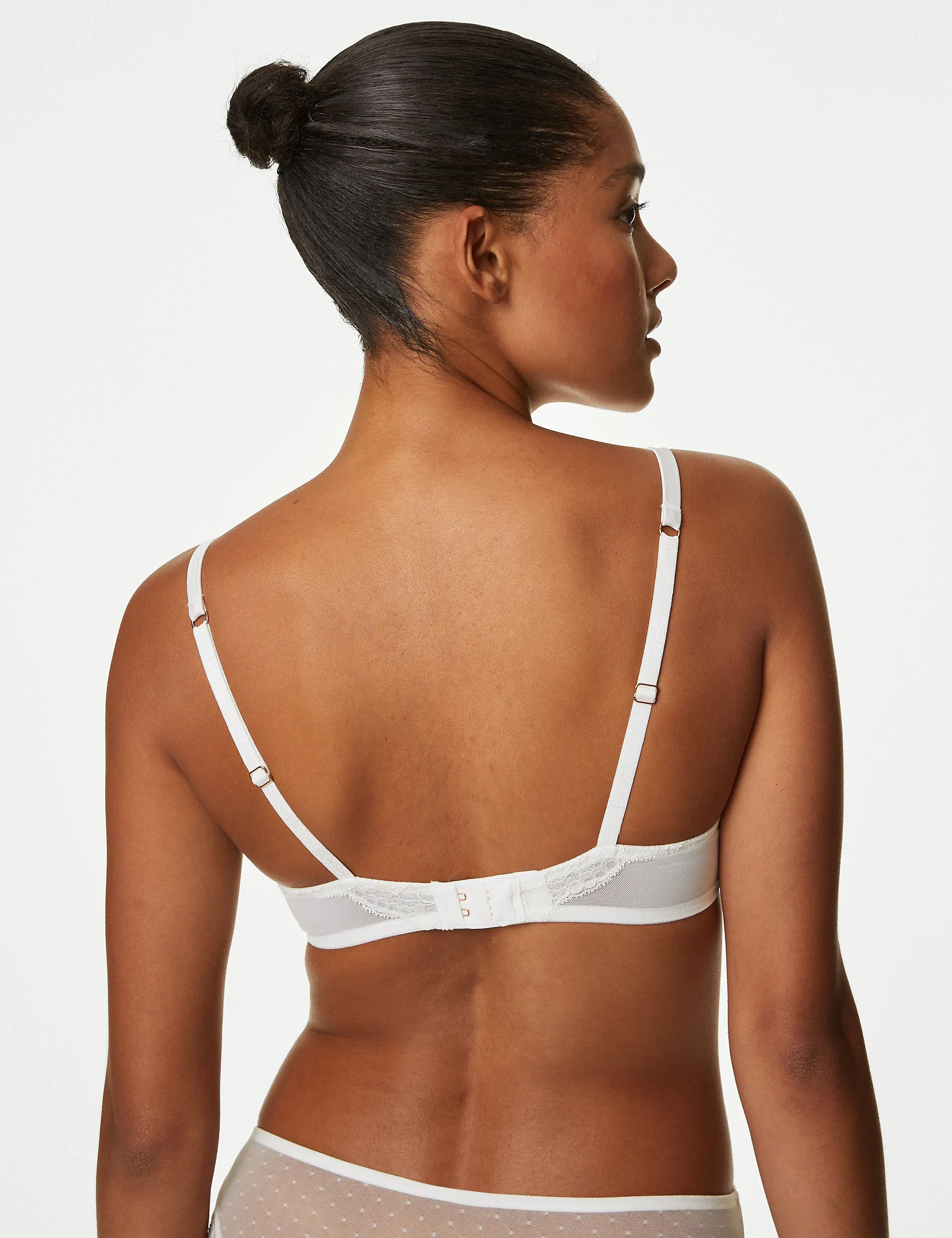 Aster Sparkle A-E Rosie Lace Plunge Underwire Bra ivory