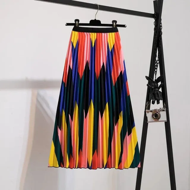 Bold Print Polyester Pleated Skirts