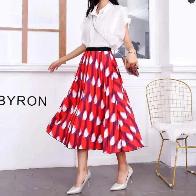 Bold Print Polyester Pleated Skirts
