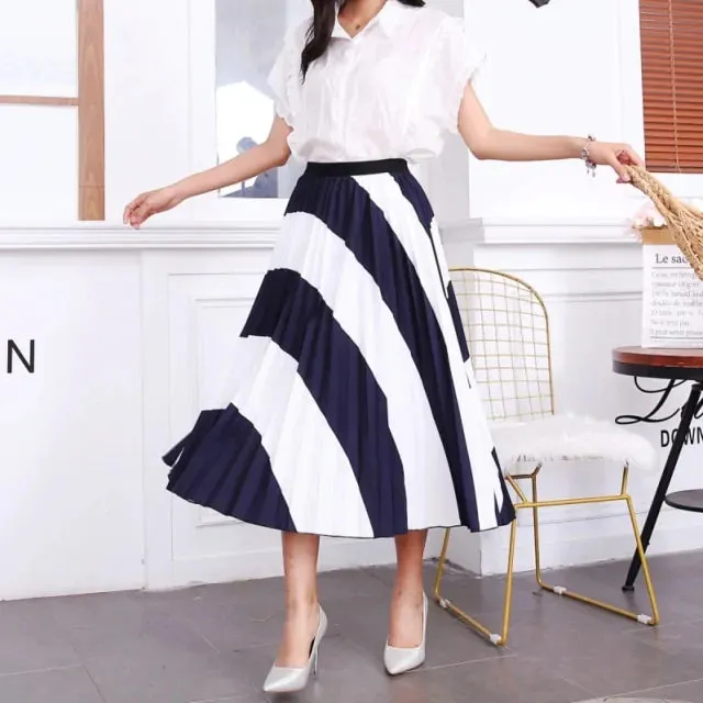 Bold Print Polyester Pleated Skirts