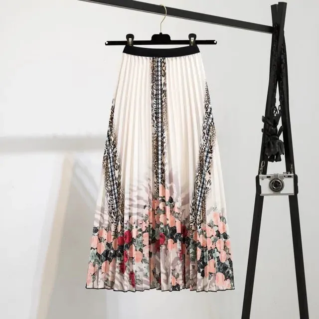 Bold Print Polyester Pleated Skirts