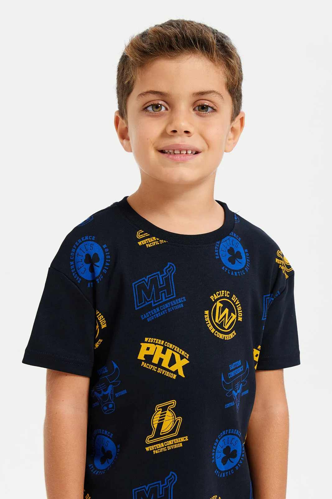 Boys Black Printed Golden State Warriors T-Shirt