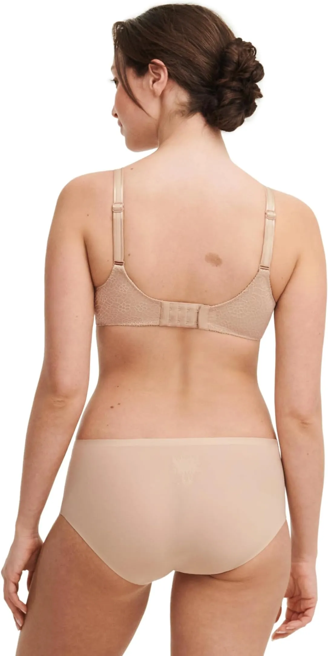 C Magnifique Chantelle Seamless Unlined Minimizer Ultra Nude