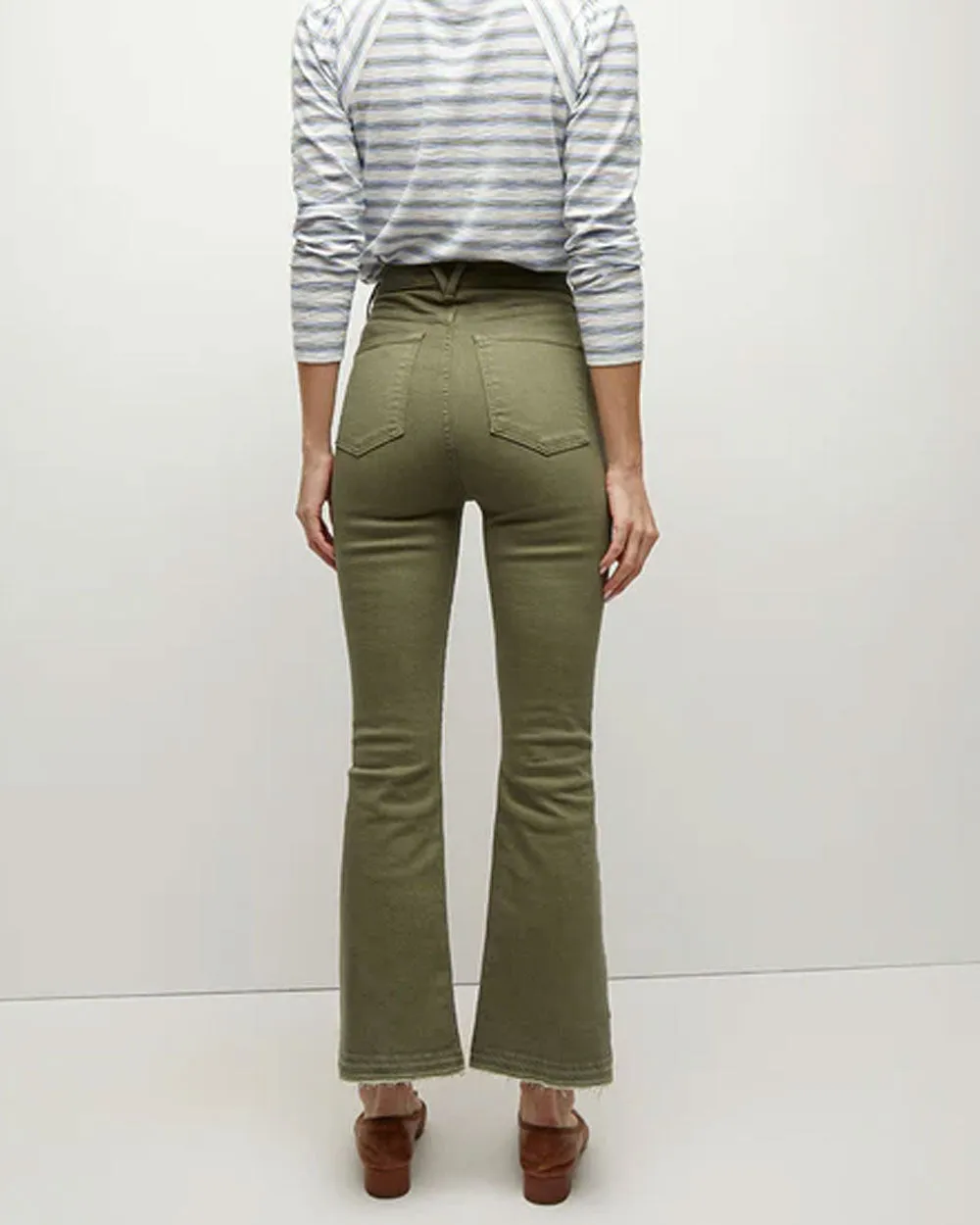 Carson Ankle Flare Jean in Stone Army