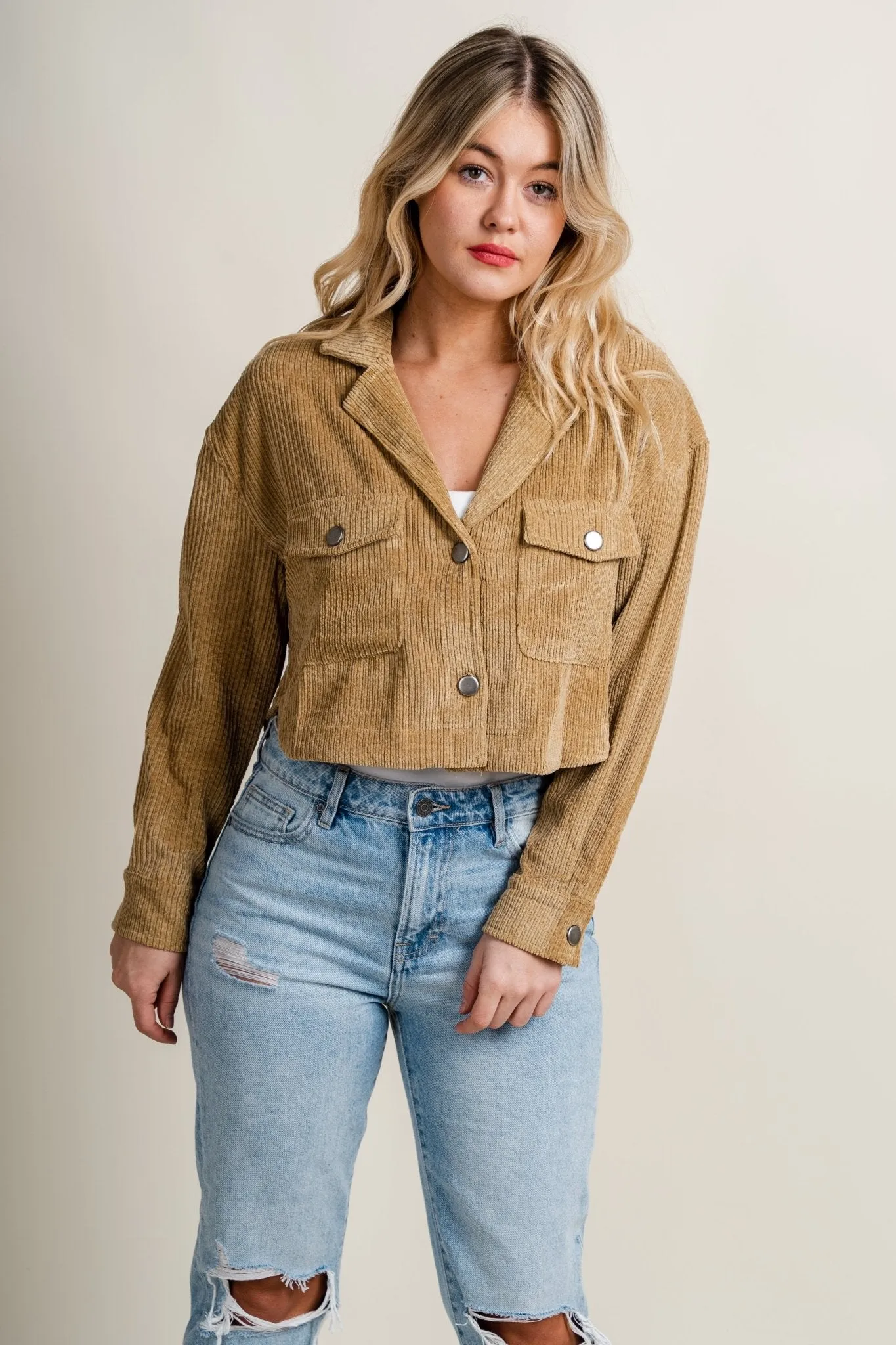 Corduroy crop button up top sand