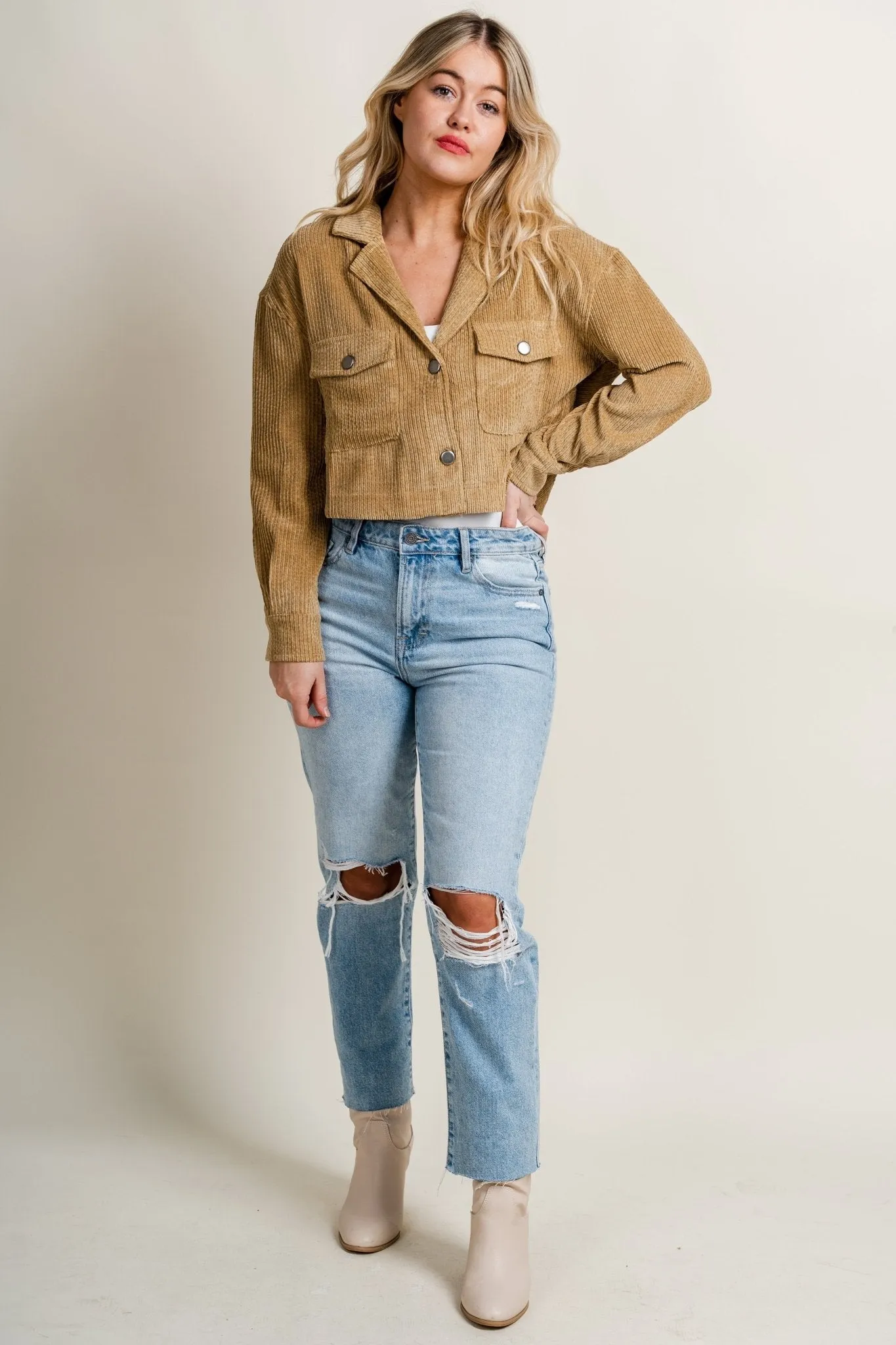 Corduroy crop button up top sand