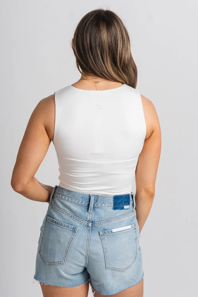 Crop tank top white
