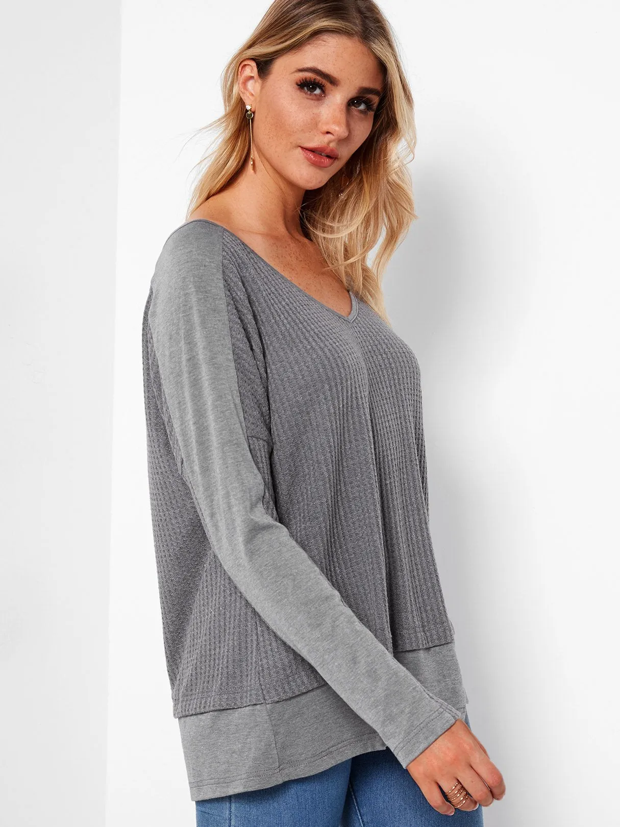 Custom V-Neck Stitching Long Sleeve Grey T-Shirts