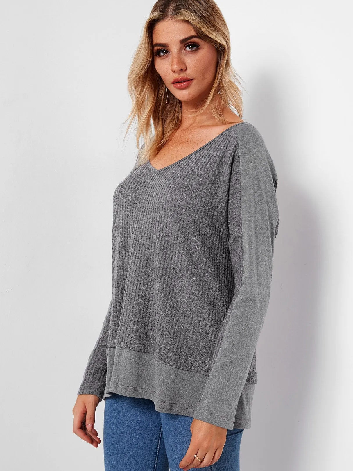 Custom V-Neck Stitching Long Sleeve Grey T-Shirts