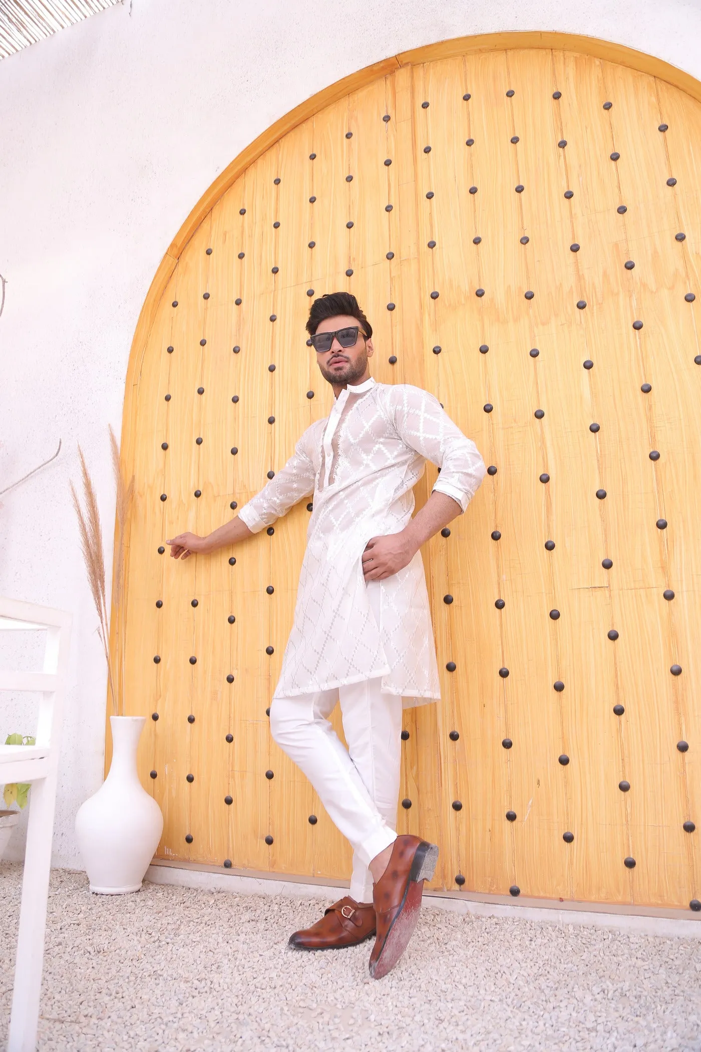 ER MR 42 White Cutt Work Self Cotton Silk Fabric Kurta Pajama Mirror Work For Men
