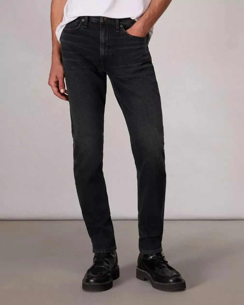Fit 2 Authentic Stretch - Mateo