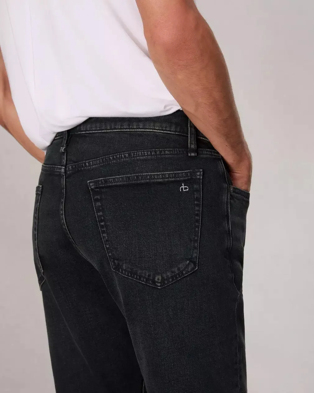 Fit 2 Authentic Stretch - Mateo