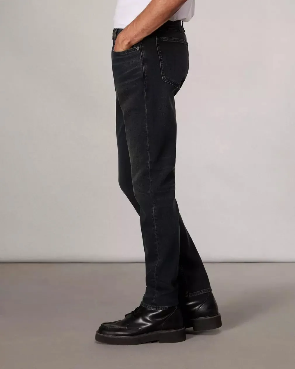 Fit 2 Authentic Stretch - Mateo
