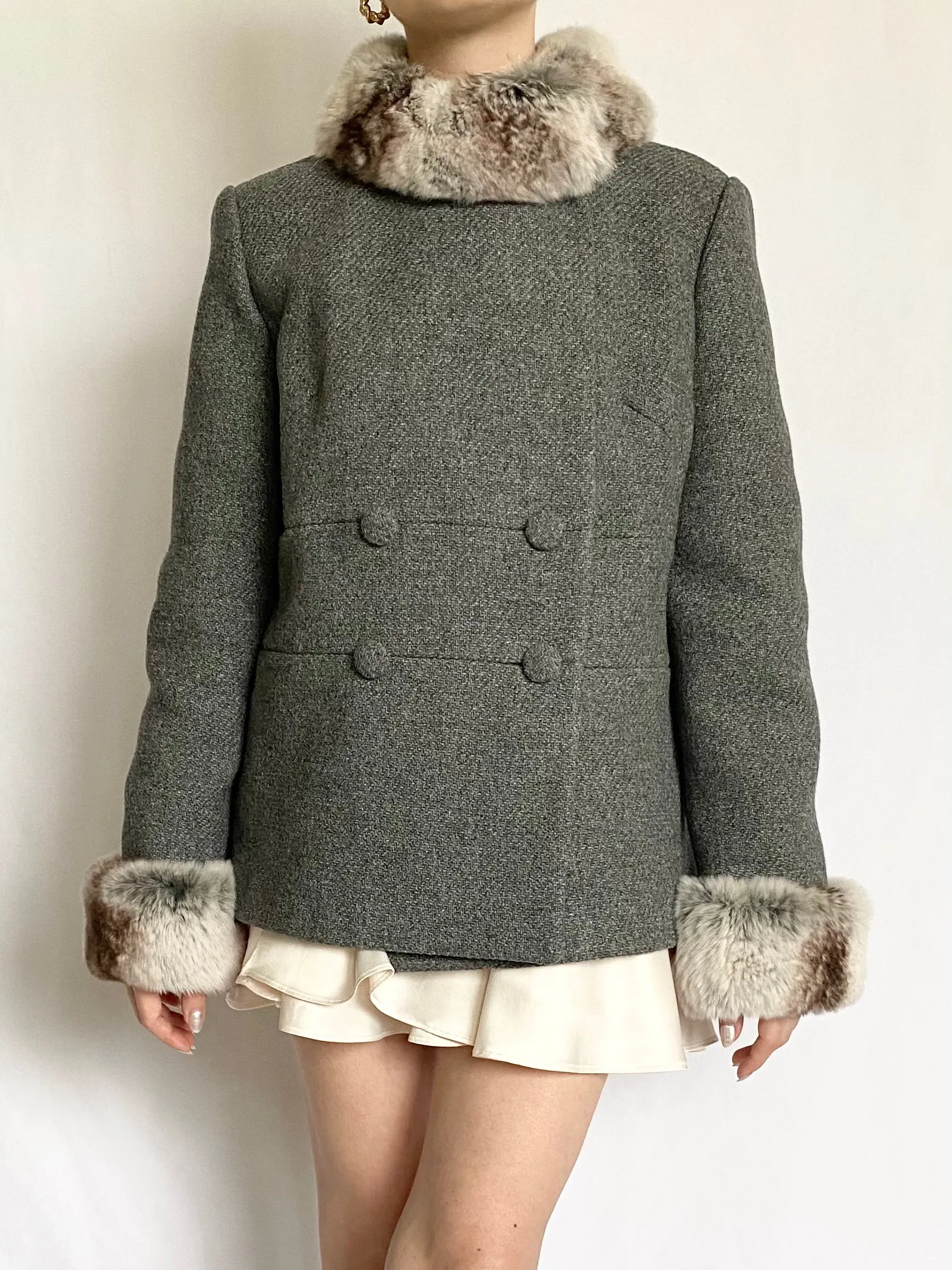 Grey Fur Trim 1950s Wool Coat and Skirt Set (M)