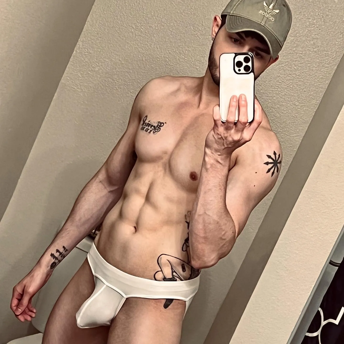 HUNG Pouchy Briefs