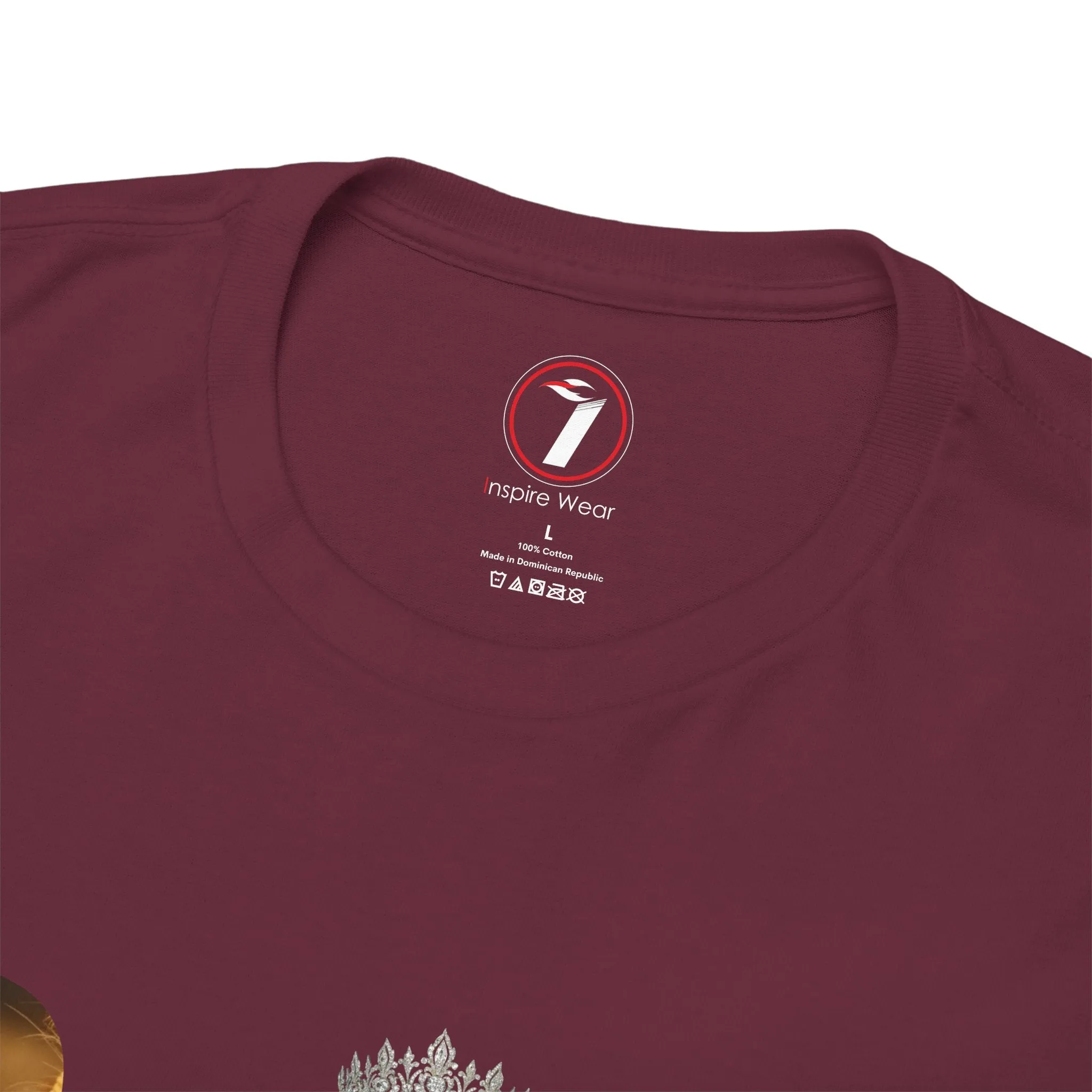 I Am Queen Unisex Heavy Cotton Tee