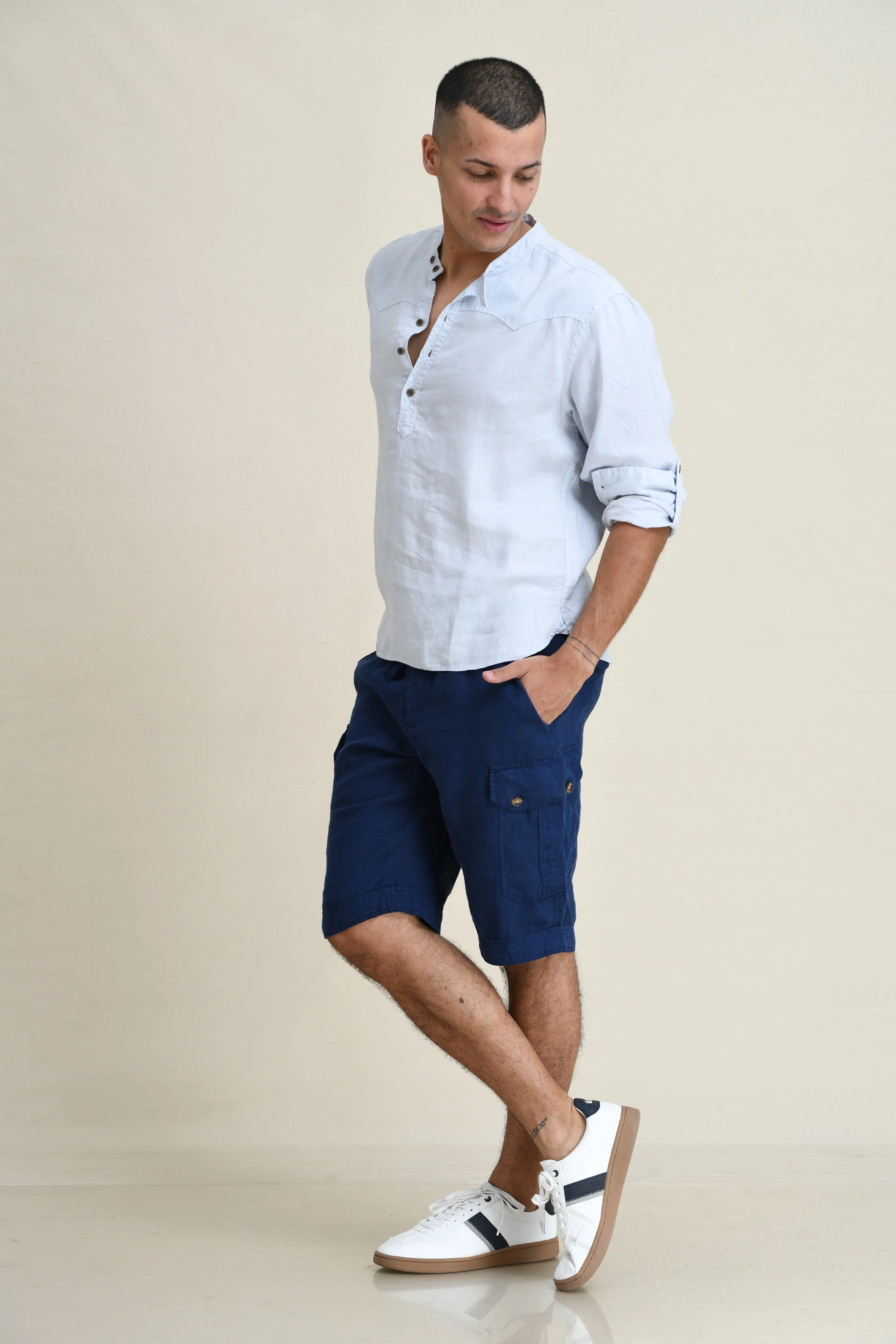 LINEN DRAW-STRING SHORTS WITH LEG-POCKETS