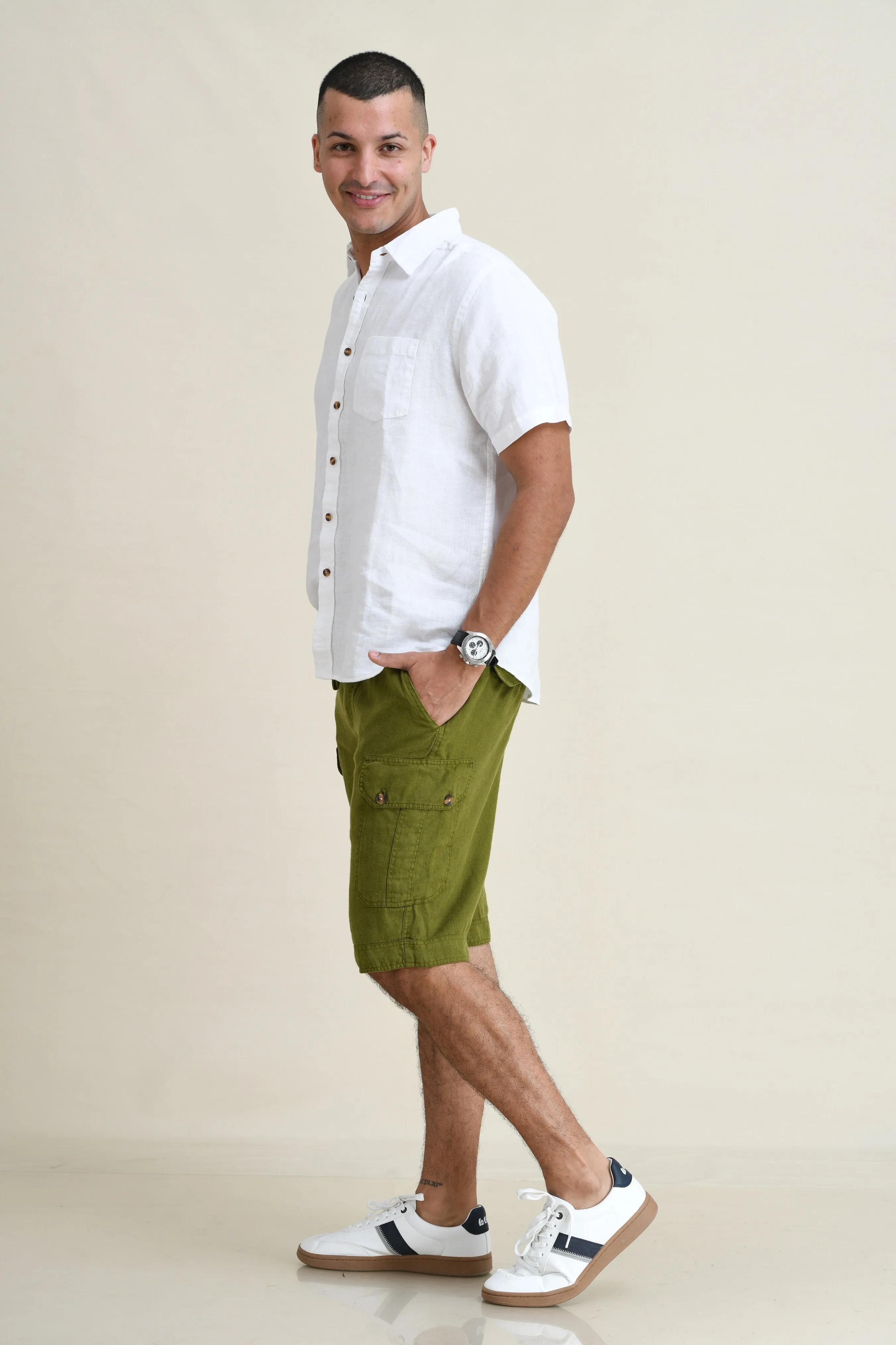 LINEN DRAW-STRING SHORTS WITH LEG-POCKETS