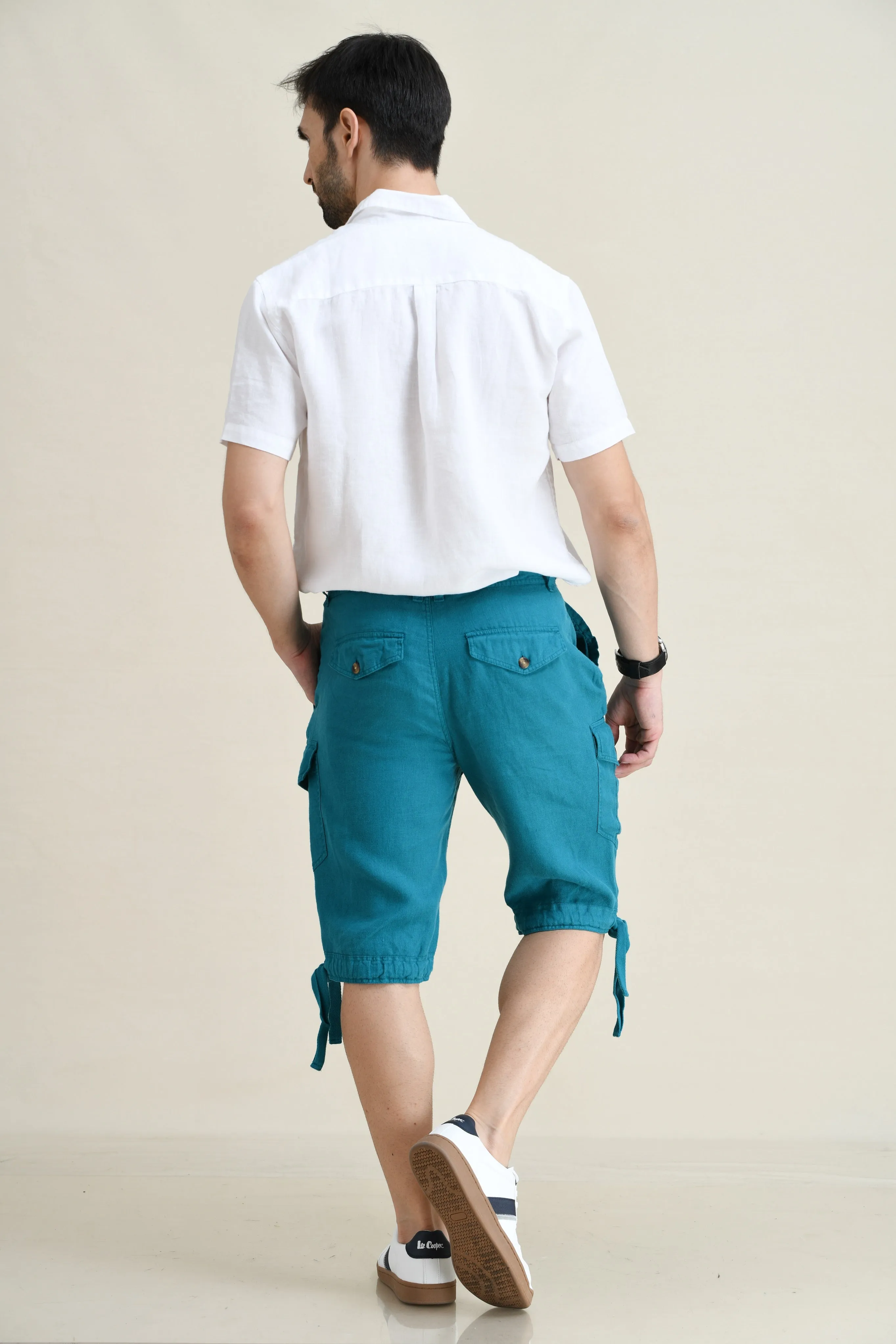 LINEN STARIGHT-LEG CARGO SHORTS WITH DRAWSTRINGS ON WAIST & LEG FOLD