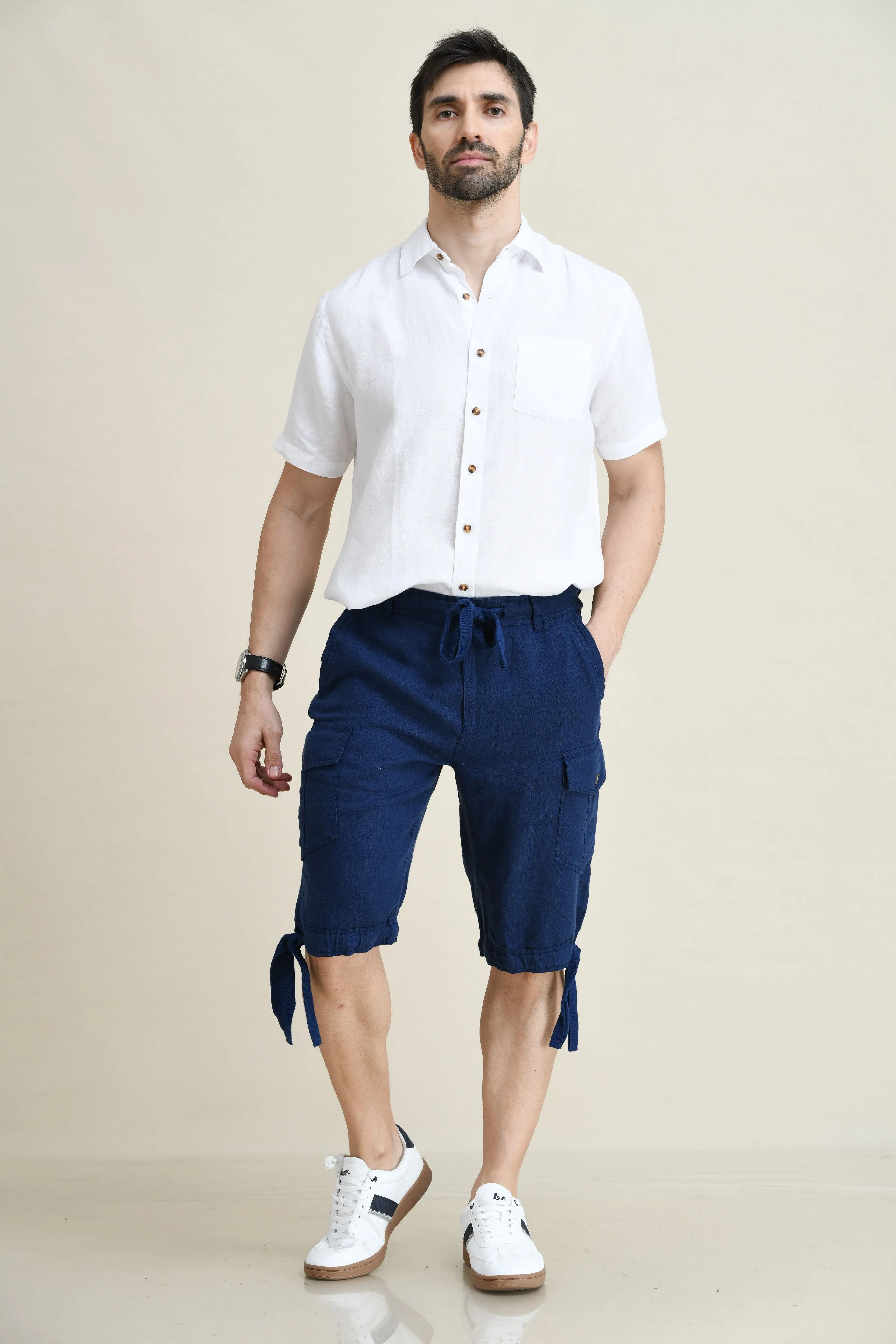 LINEN STARIGHT-LEG CARGO SHORTS WITH DRAWSTRINGS ON WAIST & LEG FOLD