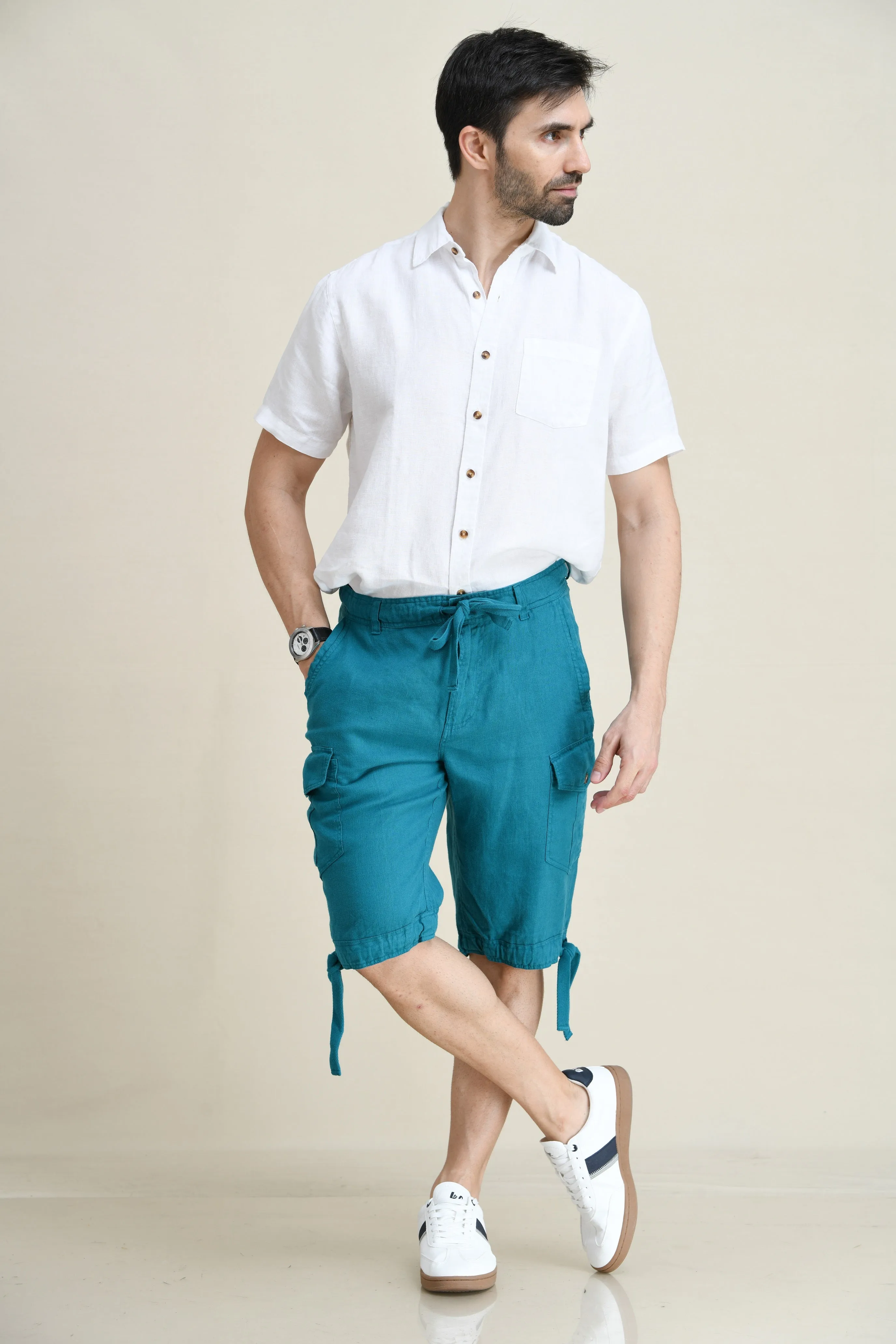 LINEN STARIGHT-LEG CARGO SHORTS WITH DRAWSTRINGS ON WAIST & LEG FOLD