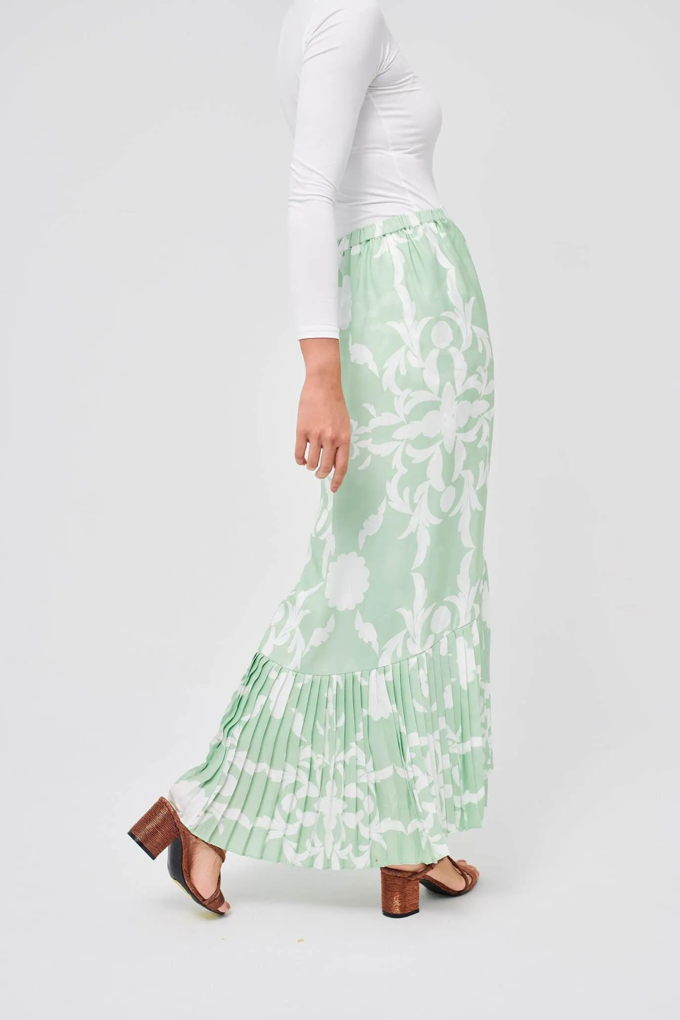Maria Mint Pleated Skirt