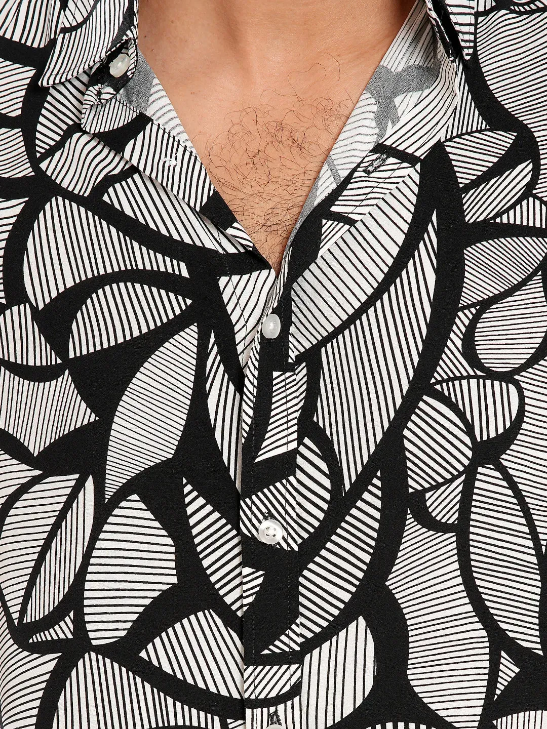 Men's Casual Half Sleeve Printed in Black Shirt