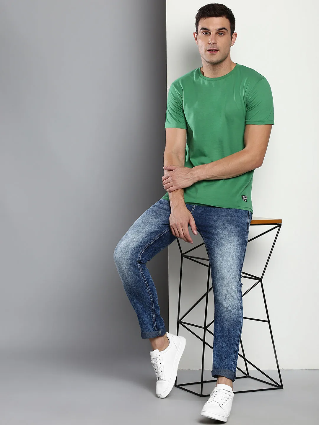 Men's Towel Blue Slim Fit Mid Rise Denim Jeans