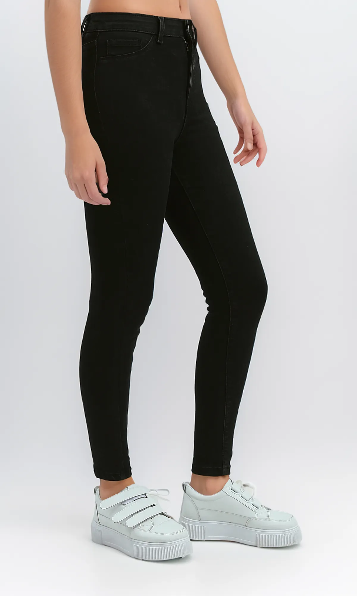 O178230-W23W535--BLACK (WTJ)
