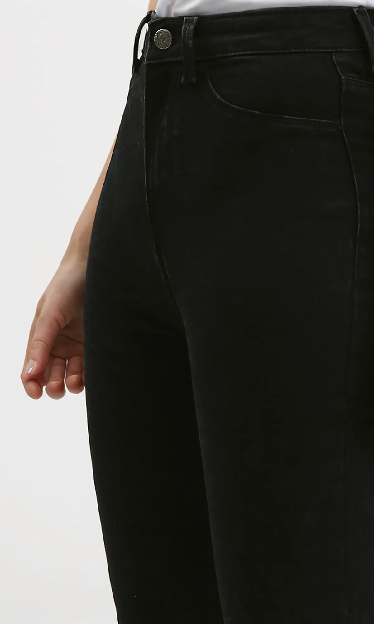 O178230-W23W535--BLACK (WTJ)