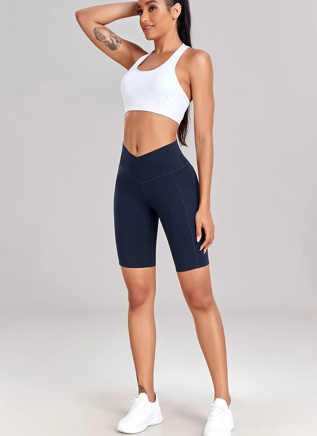 Oalka Women's Short Yoga Side Pockets High Waist Workout Running Shorts