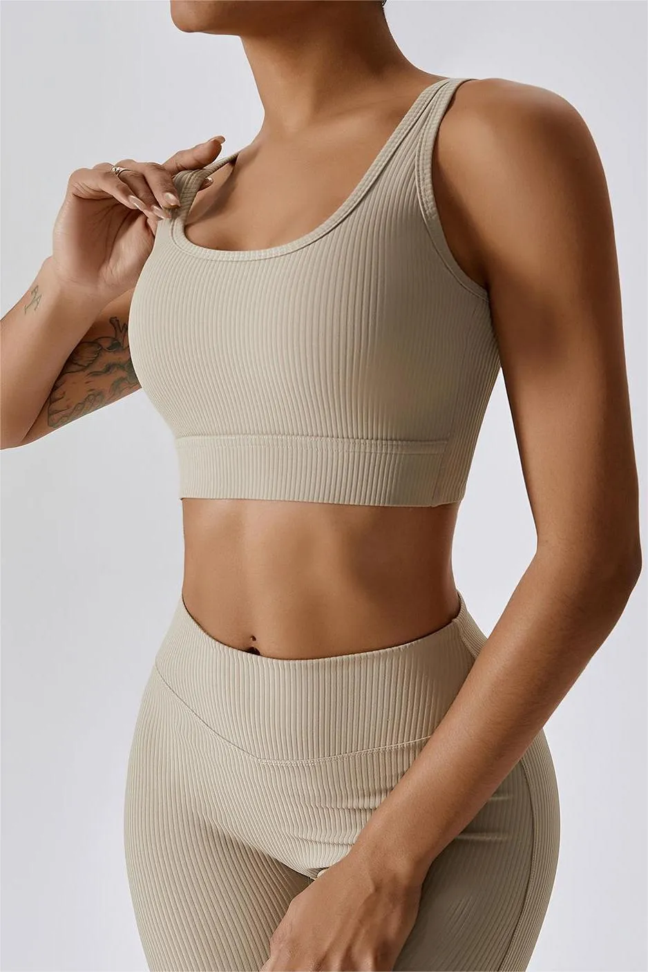Ribbed Caged Back Sports Bra