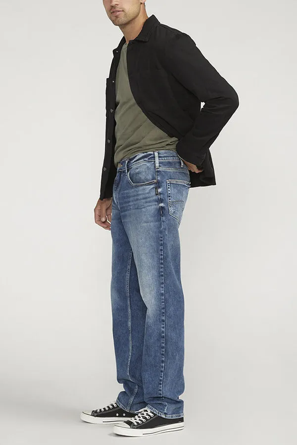 Silver 



Eddie Athletic Fit Tapered Leg Jeans