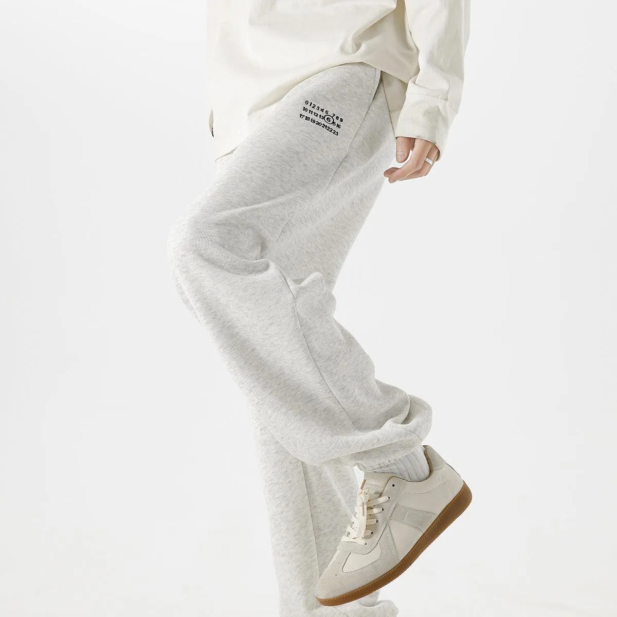 Simple Digital Embroidery Sports Pants Men Loose Sweatpants