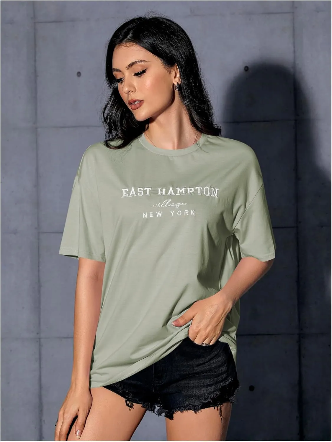 Verdusa Women's Oversized Letter Graphic Tees Embroidery Short Sleeve Shirts Tops