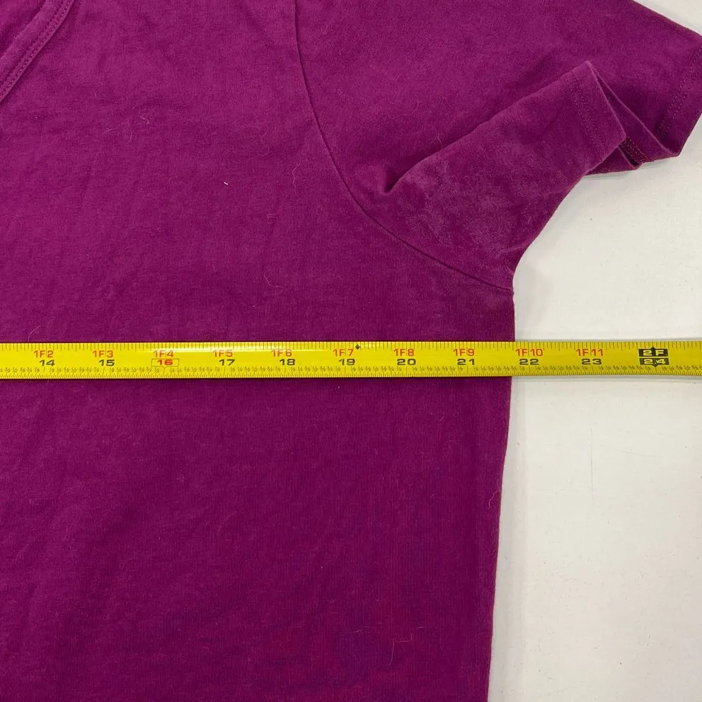 Women's Duluth Trading Magenta Short Sleeve V Neck T-shirt - Size 2XL