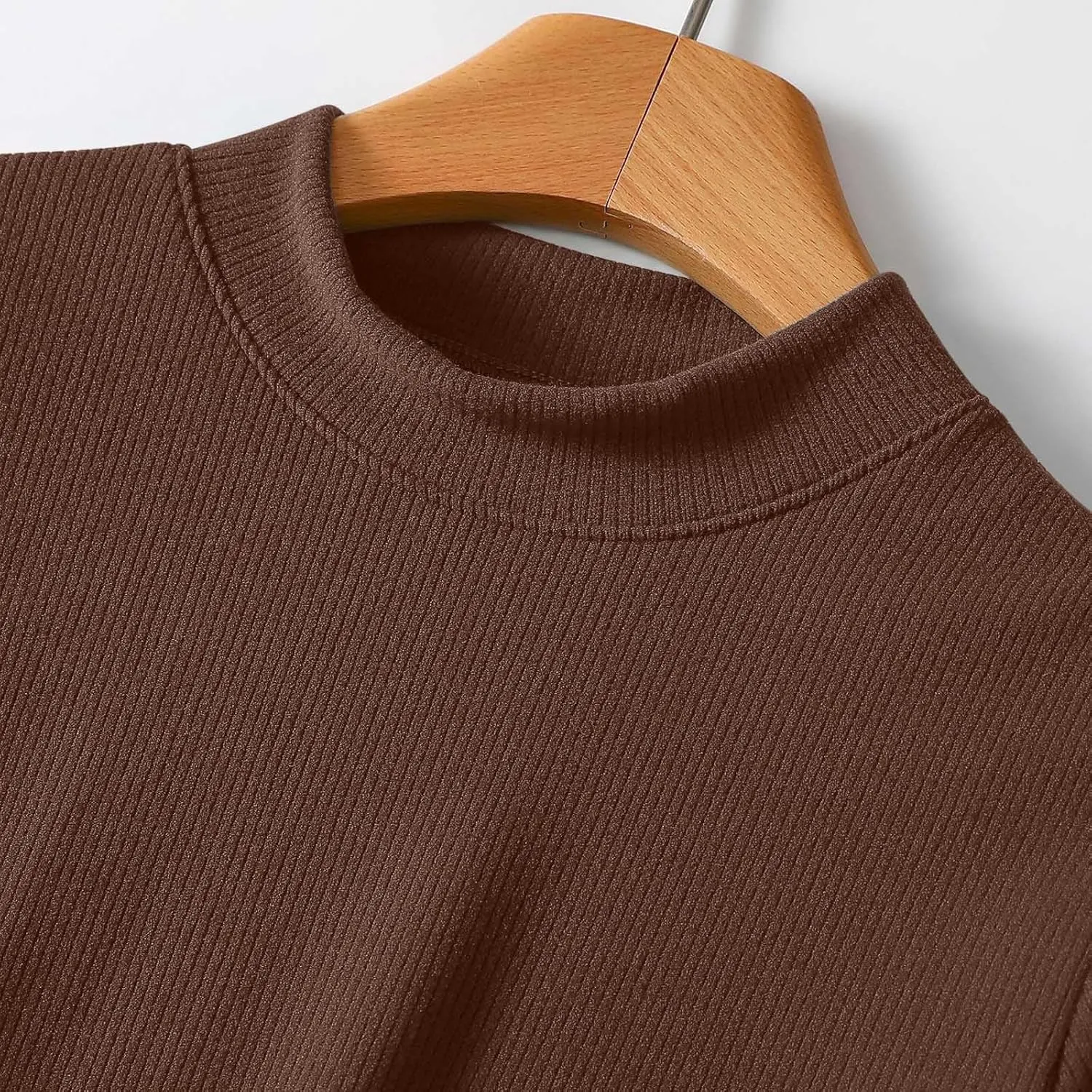 Women's Knitted T-Shirt 2025 Summer Vacation Tops Short Sleeve Crewneck Basic Blouses Trendy Solid Color Tees