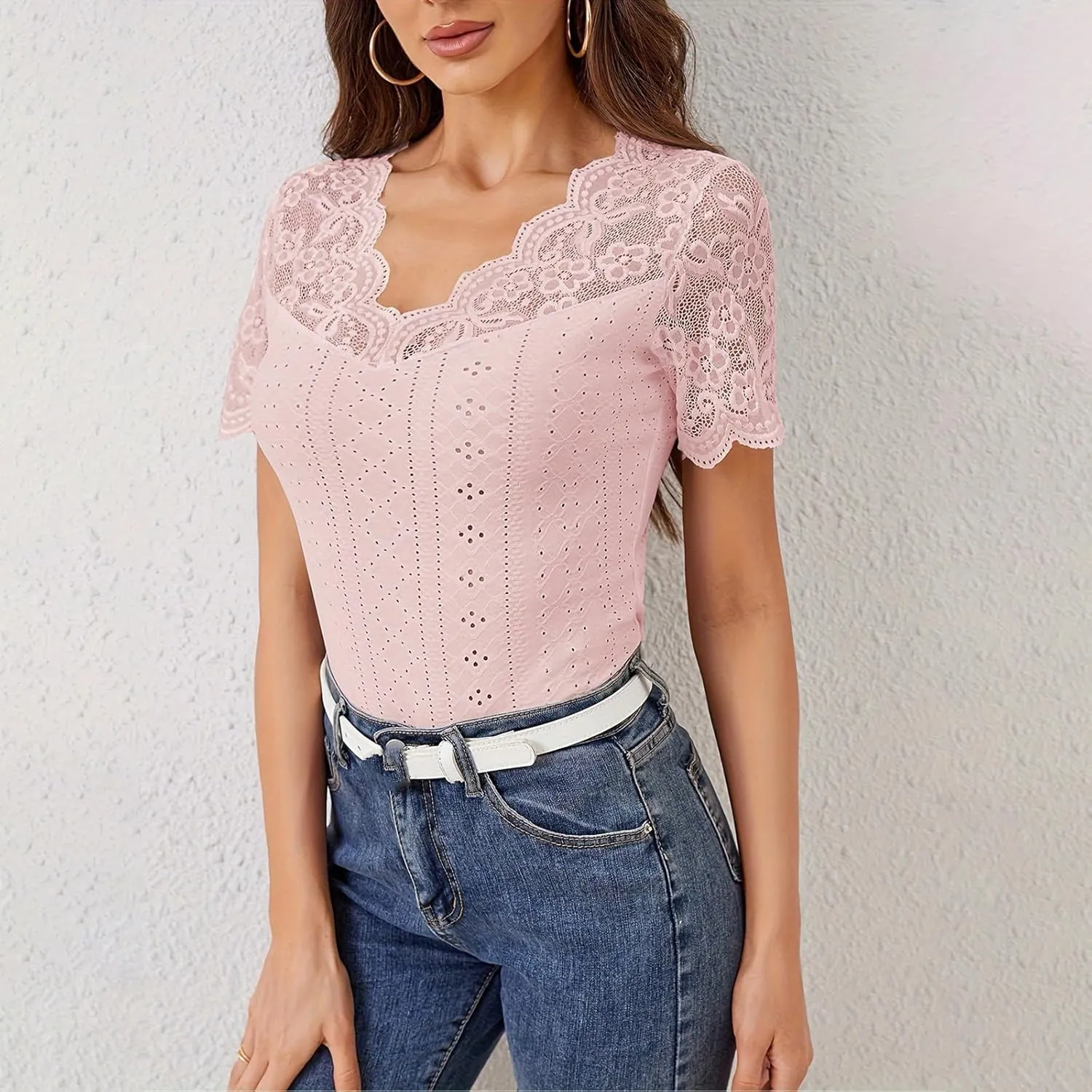Womens Lace Scalloped Short Sleeve V Neck T Shirts Summer Casual Floral Tops Slim Fit Tees Blouses Sexy Tops for Women